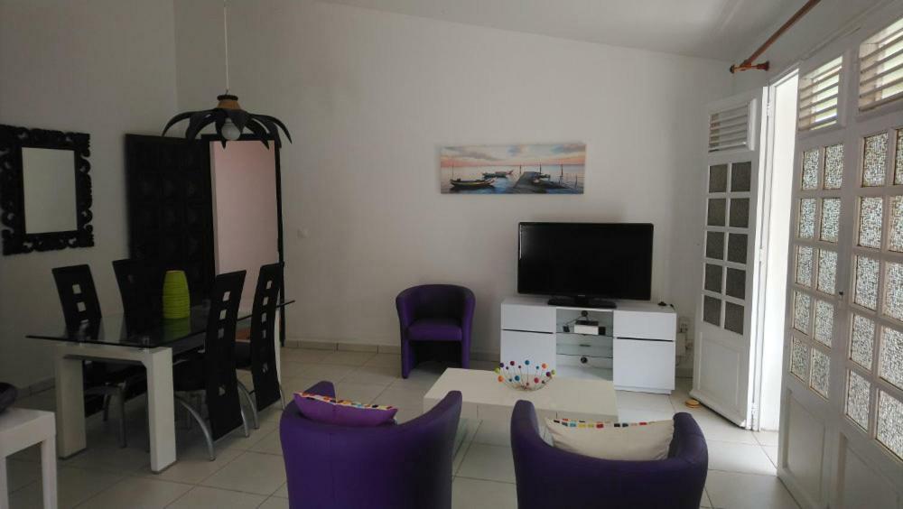 Appartement Gliceria Grande Anse Экстерьер фото